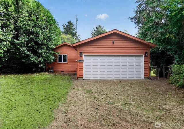 Photo 3 of Single family home for sale at 19506 U Pl, Long Beach, WA 98631 | MLS# NWM2580129 | Listing updated on 2026-09-26