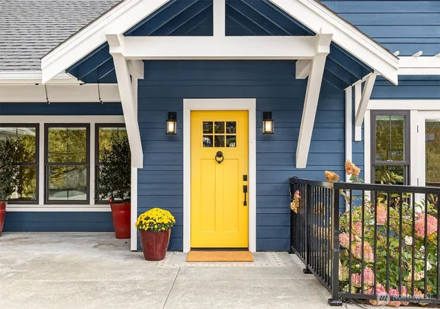 Photo 3 of Sale Pending at 1250 Ne Odin Ct, Poulsbo, WA 98370 | MLS# NWM2580140 | Listing updated on 2026-10-18