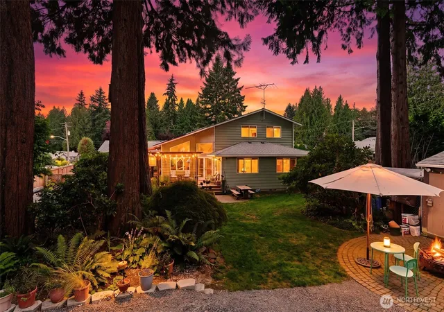 Photo 1 of Single family home for sale at 19810 Ne 98th Avenue, Bothell, WA 98011 | MLS# NWM2580141 | Listing updated on 2026-10-01