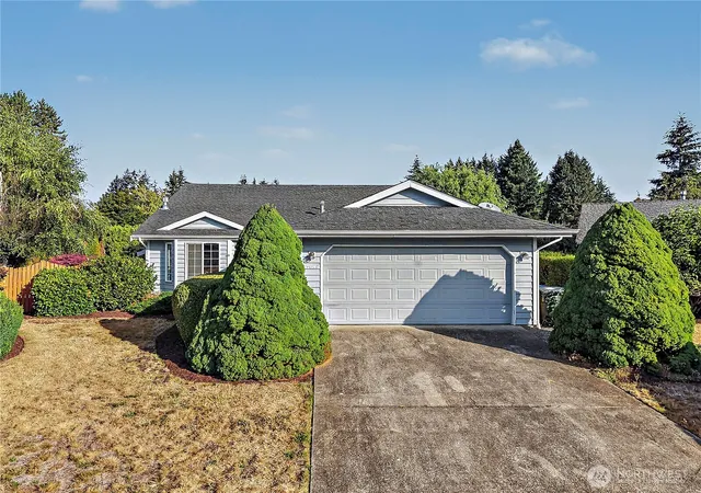Photo 2 of Single family home for sale at 17644 Se 268th Place, Covington, WA 98042 | MLS# NWM2580155 | Listing updated on 2026-10-01