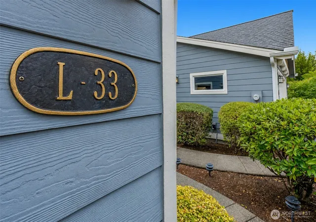 Photo 2 of Condo for sale at 160 E Soderberg Rd #L33, Allyn, WA 98524 | MLS# NWM2580184 | Listing updated on 2026-09-30