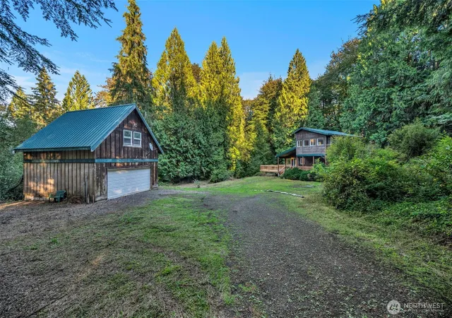 Photo 2 of Single family home for sale at 15416 344th Avenue Ne, Duvall, WA 98019 | MLS# NWM2580193 | Listing updated on 2026-10-01