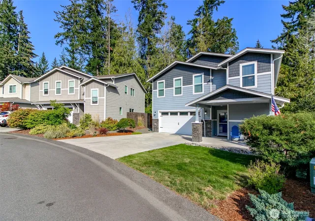 Photo 2 of Single family home for sale at 8872 Selbo Peak Pl Nw, Bremerton, WA 98311 | MLS# NWM2580218 | Listing updated on 2026-09-25