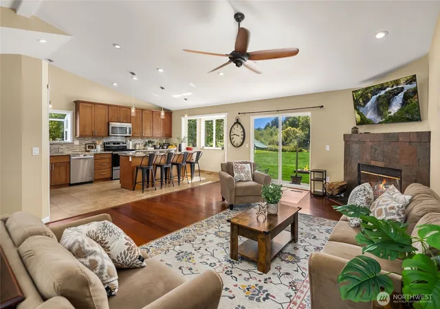Photo 3 of Single family home for sale at 11518 122nd Street Ne, Lake Stevens, WA 98258 | MLS# NWM2580235 | Listing updated on 2026-10-02