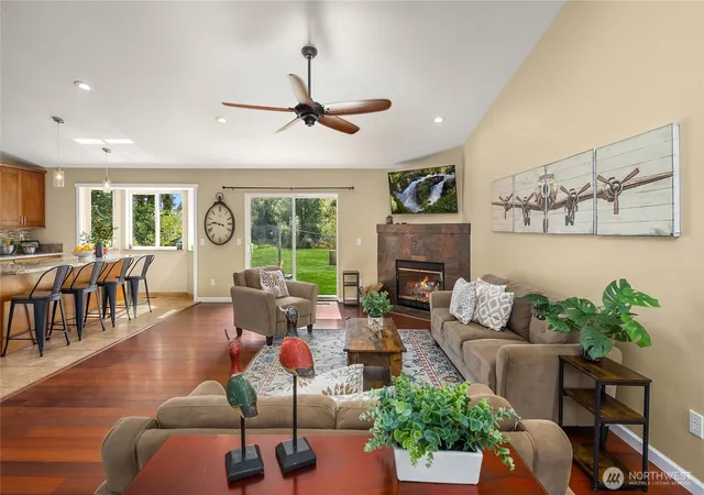 Photo 3 of Single family home for sale at 11518 122nd Street NE, Lake Stevens, WA 98258 | MLS# NWM2580235 | Listing updated on 2026-10-02