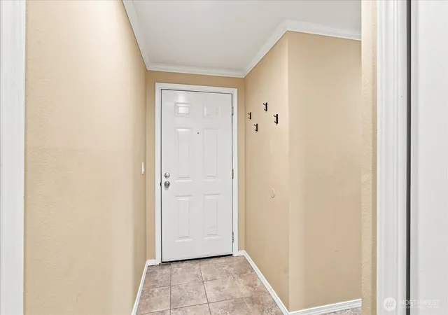 Photo 3 of Condo for sale at 5000 Lake Washington Blvd NE #D304, Renton, WA 98056 | MLS# NWM2580236 | Listing updated on 2026-09-25