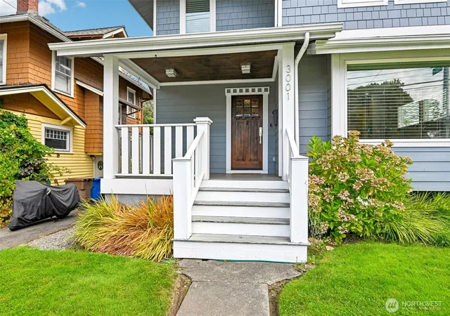 Photo 3 of Single family home for sale at 3001 N Proctor St, Tacoma, WA 98407 | MLS# NWM2580246 | Listing updated on 2026-09-23