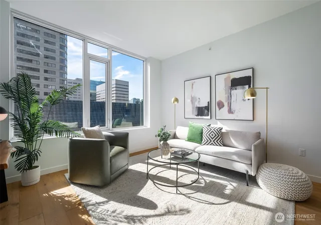 Photo 2 of Condo for sale at 1321 Seneca St #604, Seattle, WA 98101 | MLS# NWM2580251 | Listing updated on 2026-10-01