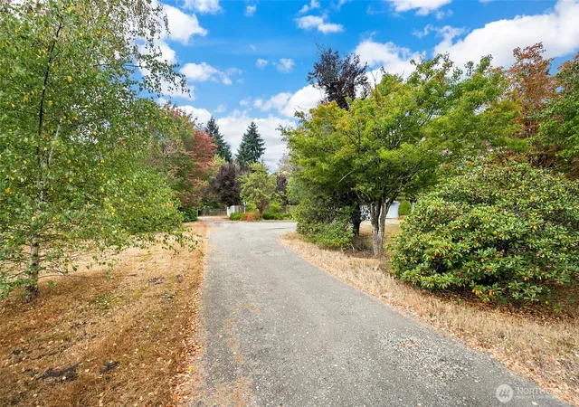 Photo 3 of Single family home for sale at 16631 Case Rd SW, Rochester, WA 98579 | MLS# NWM2580265 | Listing updated on 2026-09-25