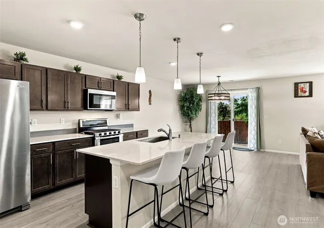 Photo 3 of Single family home for sale at 2145 Seven Oaks St Se, Lacey, WA 98503 | MLS# NWM2580267 | Listing updated on 2026-10-02