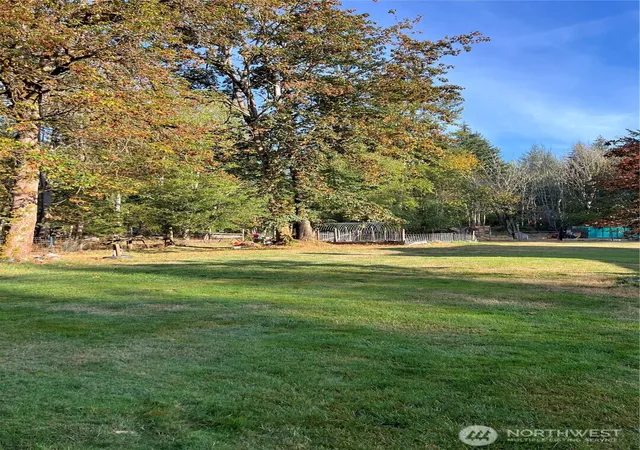 Photo 3 of Sale Pending at 29710 52nd Avenue E, Graham, WA 98338 | MLS# NWM2580270 | Listing updated on 2026-10-01