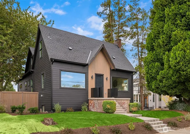 Photo 1 of Single family home for sale at 150 24th Avenue, Seattle, WA 98112 | MLS# NWM2580272 | Listing updated on 2026-09-30