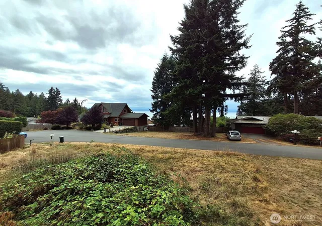 Photo 1 of Land for sale at 57 S Mountain View Ln, Freeland, WA 98249 | MLS# NWM2580292 | Listing updated on 2026-09-25