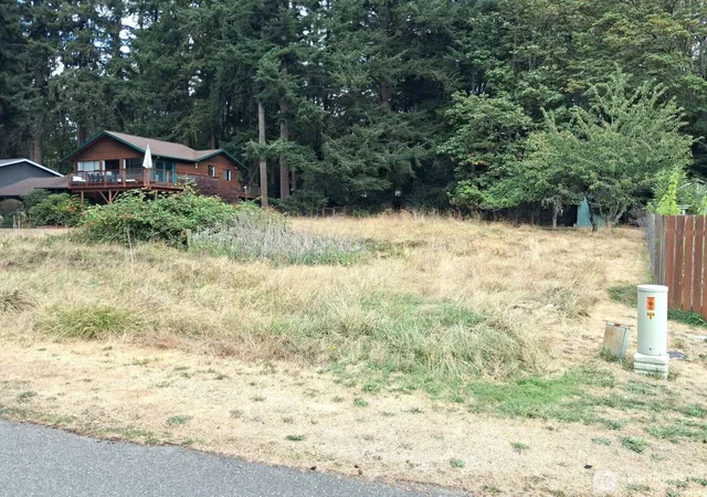 Photo 3 of Land for sale at 57 S Mountain View Ln, Freeland, WA 98249 | MLS# NWM2580292 | Listing updated on 2026-09-25