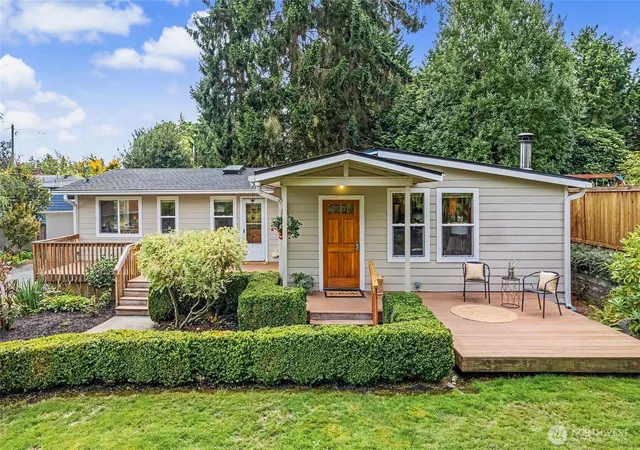 Single family home for sale at 18043 Ashworth Ave N, Shoreline, WA 98133 | MLS# NWM2580298