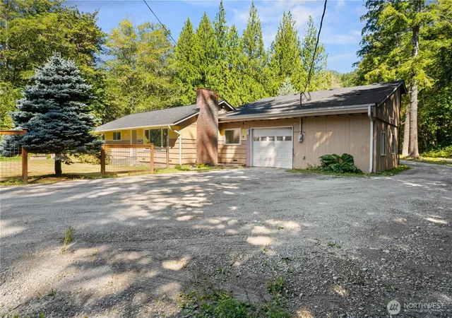 Photo 2 of Sale Pending at 31627 Swede Heaven Rd, Arlington, WA 98223 | MLS# NWM2580329 | Listing updated on 2026-09-28
