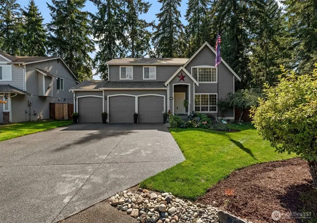 Photo 1 of Single family home for sale at 8412 165th Street Ct E, Puyallup, WA 98375 | MLS# NWM2580334 | Listing updated on 2026-09-29