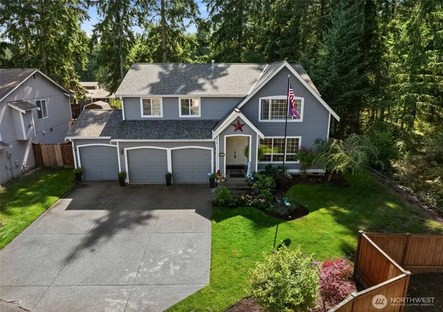 Photo 2 of Single family home for sale at 8412 165th Street Ct E, Puyallup, WA 98375 | MLS# NWM2580334 | Listing updated on 2026-09-29