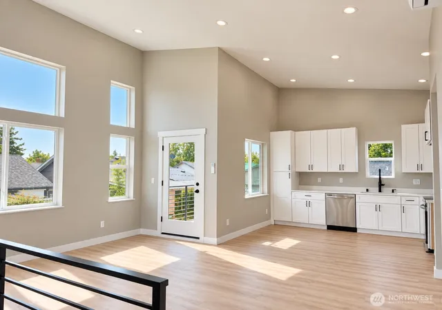 Photo 3 of Single family home for sale at 3710 E F St #B, Tacoma, WA 98404 | MLS# NWM2580359 | Listing updated on 2026-10-01
