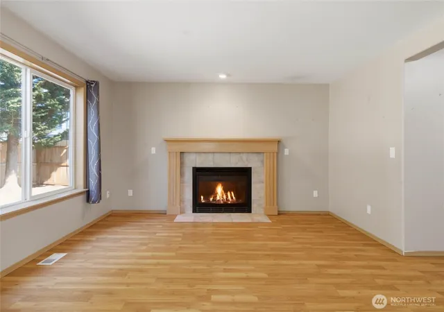 Photo 3 of Single family home for sale at 6619 133rd Street E, Puyallup, WA 98373 | MLS# NWM2580361 | Listing updated on 2026-09-29