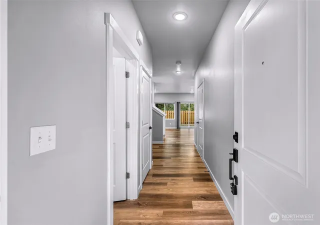 Photo 3 of Single family home for sale at 2862 Sandwood Ln, Blaine, WA 98230 | MLS# NWM2580386 | Listing updated on 2026-09-24
