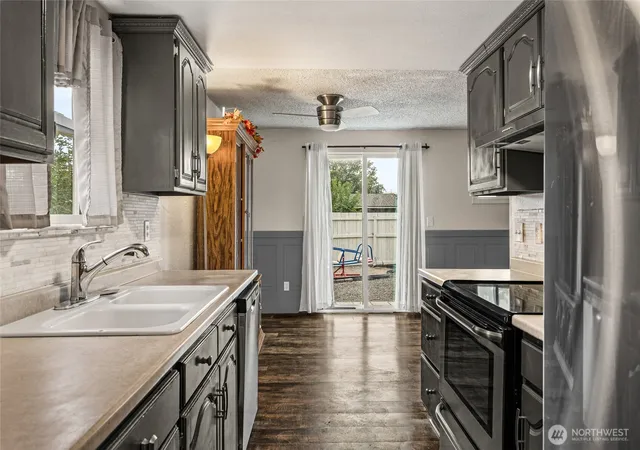 Photo 4 of Single family home for sale at 1711 S 66th Avenue, Yakima, WA 98908 | MLS# NWM2580389 | Listing updated on 2026-10-01