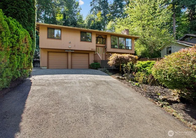 Photo 1 of Single family home for sale at 3811 Sw Orchard St, Seattle, WA 98126 | MLS# NWM2580391 | Listing updated on 2026-09-30