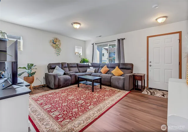 Photo 3 of Sale Pending at 29704 217th Place SE, Kent, WA 98042 | MLS# NWM2580400 | Listing updated on 2026-09-27