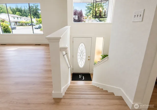 Photo 3 of Single family home for sale at 32434 49th Avenue Sw, Federal Way, WA 98023 | MLS# NWM2580419 | Listing updated on 2026-09-21