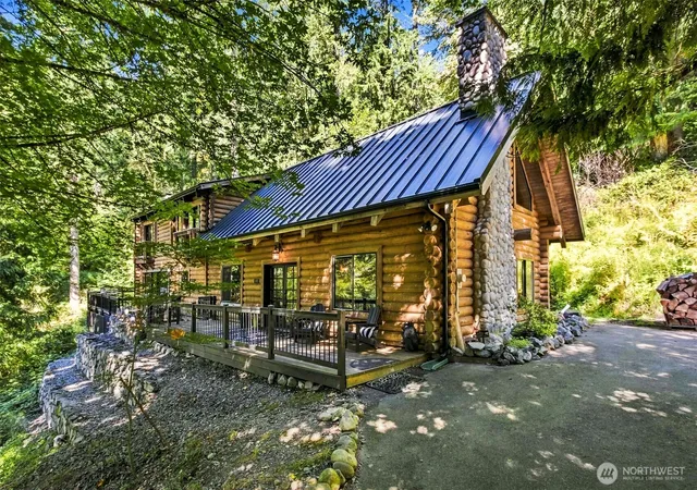 Photo 1 of Single family home for sale at 27507 Se 154 Place, Issaquah, WA 98027 | MLS# NWM2580420 | Listing updated on 2026-09-25
