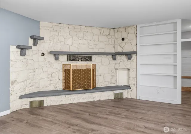 Photo 4 of Single family home for sale at 16526 42nd Avenue Ct E, Tacoma, WA 98446 | MLS# NWM2580427 | Listing updated on 2026-09-25