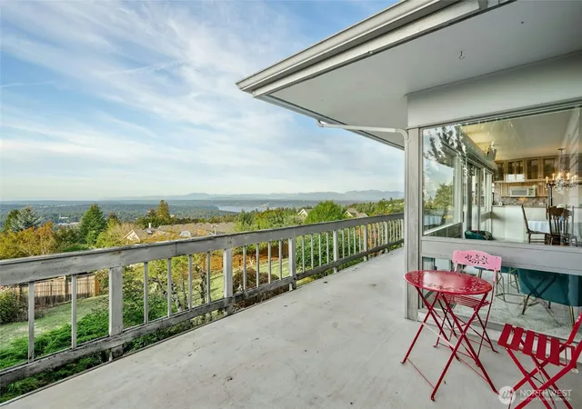 Photo 3 of Single family home for sale at 14548 SE 51st Street, Bellevue, WA 98006 | MLS# NWM2580458 | Listing updated on 2026-10-02
