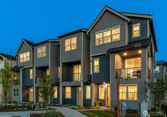 Photo 1 of Townhouse for sale at 23346 Franklin Cir #12, Black Diamond, WA 98010 | MLS# NWM2580508 | Listing updated on 2026-10-02