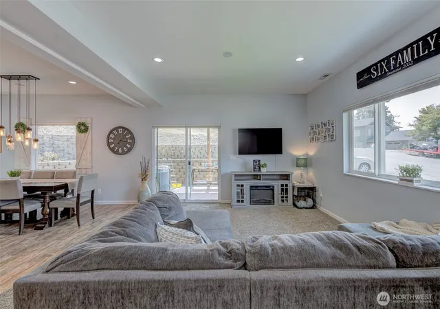 Photo 4 of Single family home for sale at 205 Skyline Dr, Cashmere, WA 98815 | MLS# NWM2580514 | Listing updated on 2026-09-25