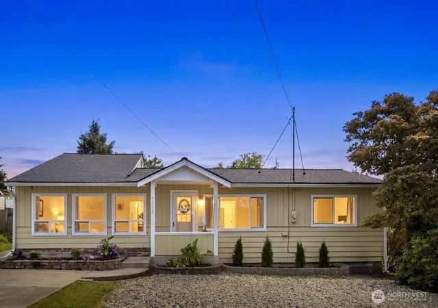 Photo 1 of Single family home for sale at 4832 188th Street Sw, Lynnwood, WA 98037 | MLS# NWM2580517 | Listing updated on 2026-10-01