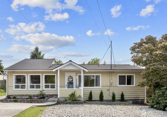 Photo 3 of Single family home for sale at 4832 188th Street SW, Lynnwood, WA 98037 | MLS# NWM2580517 | Listing updated on 2026-10-01