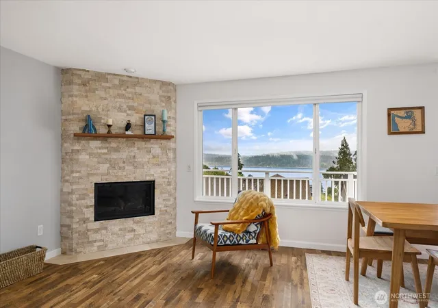 Photo 4 of Single family home for sale at 5055 Honeymoon Bay Rd, Freeland, WA 98249 | MLS# NWM2580536 | Listing updated on 2026-09-29