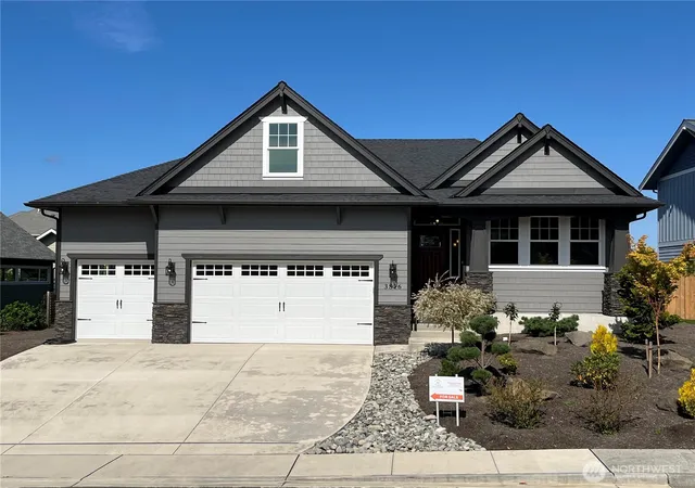 Photo 1 of Sale Pending at 3816 Rock Ridge Pkwy, Anacortes, WA 98221 | MLS# NWM2580546 | Listing updated on 2026-09-25