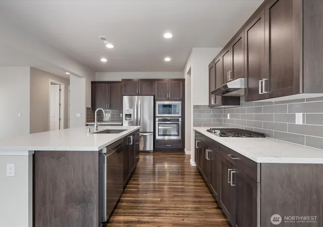 Photo 3 of Sale Pending at 13134 166th Avenue SE, Snohomish, WA 98290 | MLS# NWM2580548 | Listing updated on 2026-09-28
