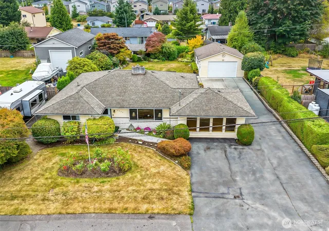 Photo 1 of Single family home for sale at 2924 91st Street Se, Everett, WA 98208 | MLS# NWM2580561 | Listing updated on 2026-09-21