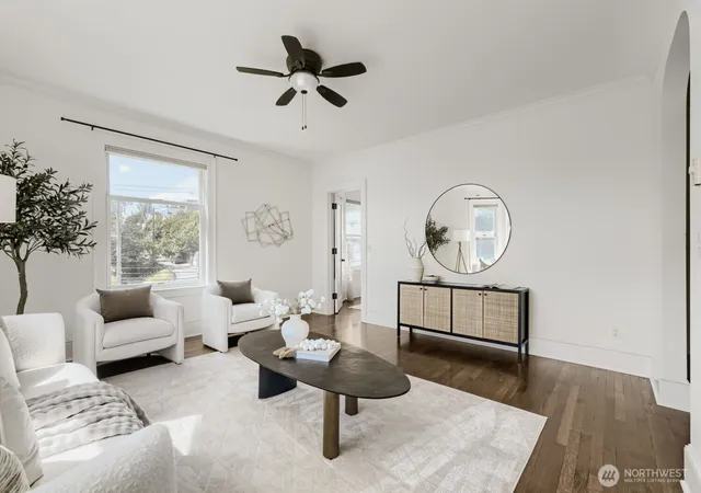 Photo 4 of Condo for sale at 317 Lakeside Ave S #3, Seattle, WA 98144 | MLS# NWM2580563 | Listing updated on 2026-09-20