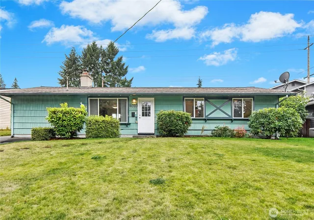 Photo 2 of Single family home for sale at 4010 227th Place Sw, Mountlake Terrace, WA 98043 | MLS# NWM2580568 | Listing updated on 2026-10-02