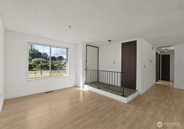 Photo 3 of Single family home for sale at 7515 97th Avenue SW, Lakewood, WA 98498 | MLS# NWM2580582 | Listing updated on 2026-09-25