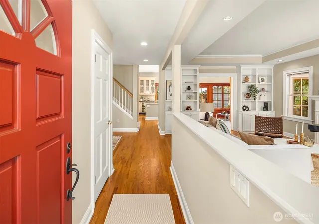 Photo 2 of Sale Pending at 1612 38th Avenue E, Seattle, WA 98112 | MLS# NWM2580583 | Listing updated on 2026-10-01