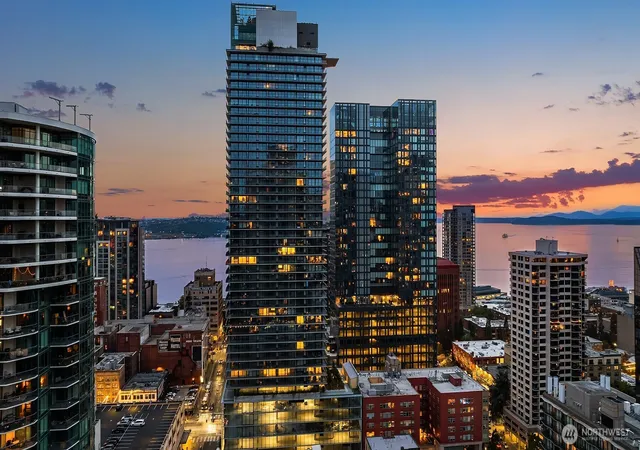 Photo 2 of Condo for sale at 300 Virginia St #2304, Seattle, WA 98101 | MLS# NWM2580585 | Listing updated on 2026-10-01