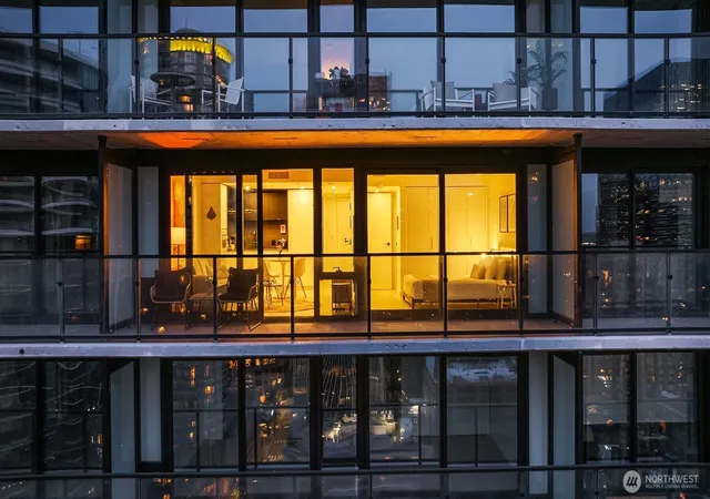 Photo 3 of Condo for sale at 300 Virginia St #2304, Seattle, WA 98101 | MLS# NWM2580585 | Listing updated on 2026-10-01