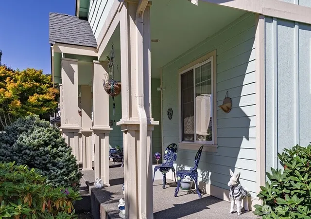 Photo 3 of Single family home for sale at 5103 80th Street Sw, Lakewood, WA 98499 | MLS# NWM2580615 | Listing updated on 2026-09-29