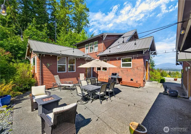 Photo 4 of Single family home for sale at 22904 Bumblebee Ln, Mount Vernon, WA 98273 | MLS# NWM2580618 | Listing updated on 2026-09-28