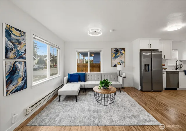 Photo 3 of Sale Pending at 535 Morris Ave S, Renton, WA 98057 | MLS# NWM2580630 | Listing updated on 2026-09-28