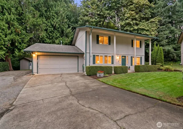 Photo 1 of Single family home for sale at 6607 Foster Dr Sw, Olympia, WA 98512 | MLS# NWM2580634 | Listing updated on 2026-09-30